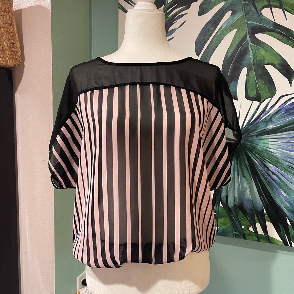 🖤💕FINAL PRICE BCX Black and Pink Sheer Blouse💕🖤
